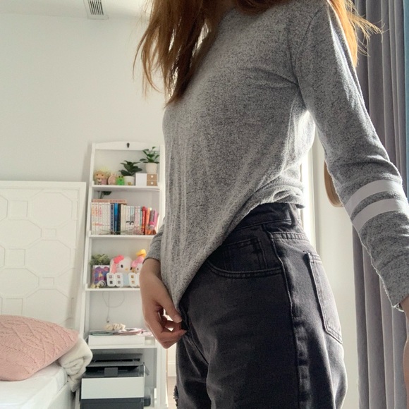 grey hoodie - Picture 4 of 4